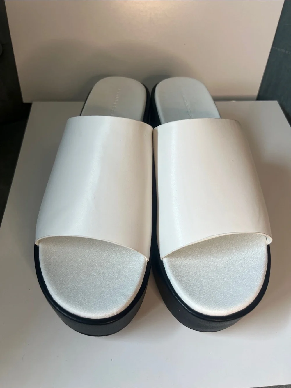 Princess Polly White Leather Platform Sandals Size 8